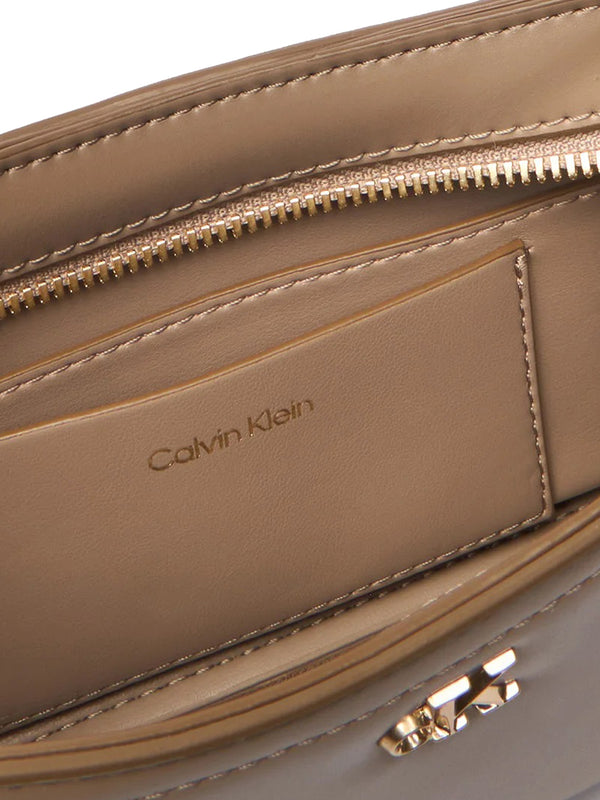 CALVIN ACC.1USCITA Borsa A Spalle Calvin Klein Logo Monogramma E Hardware - Beige