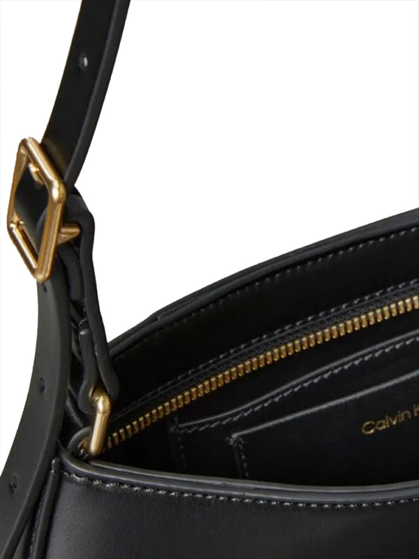 CALVIN ACC.1USCITA Borsa A Spalla Calvin Klein Logo Frontale - Nero