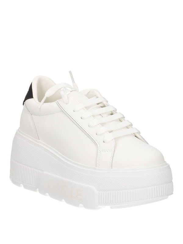 GAELLE PARIS Sneakers Gaelle Paris Addict Platform In Action Bianco