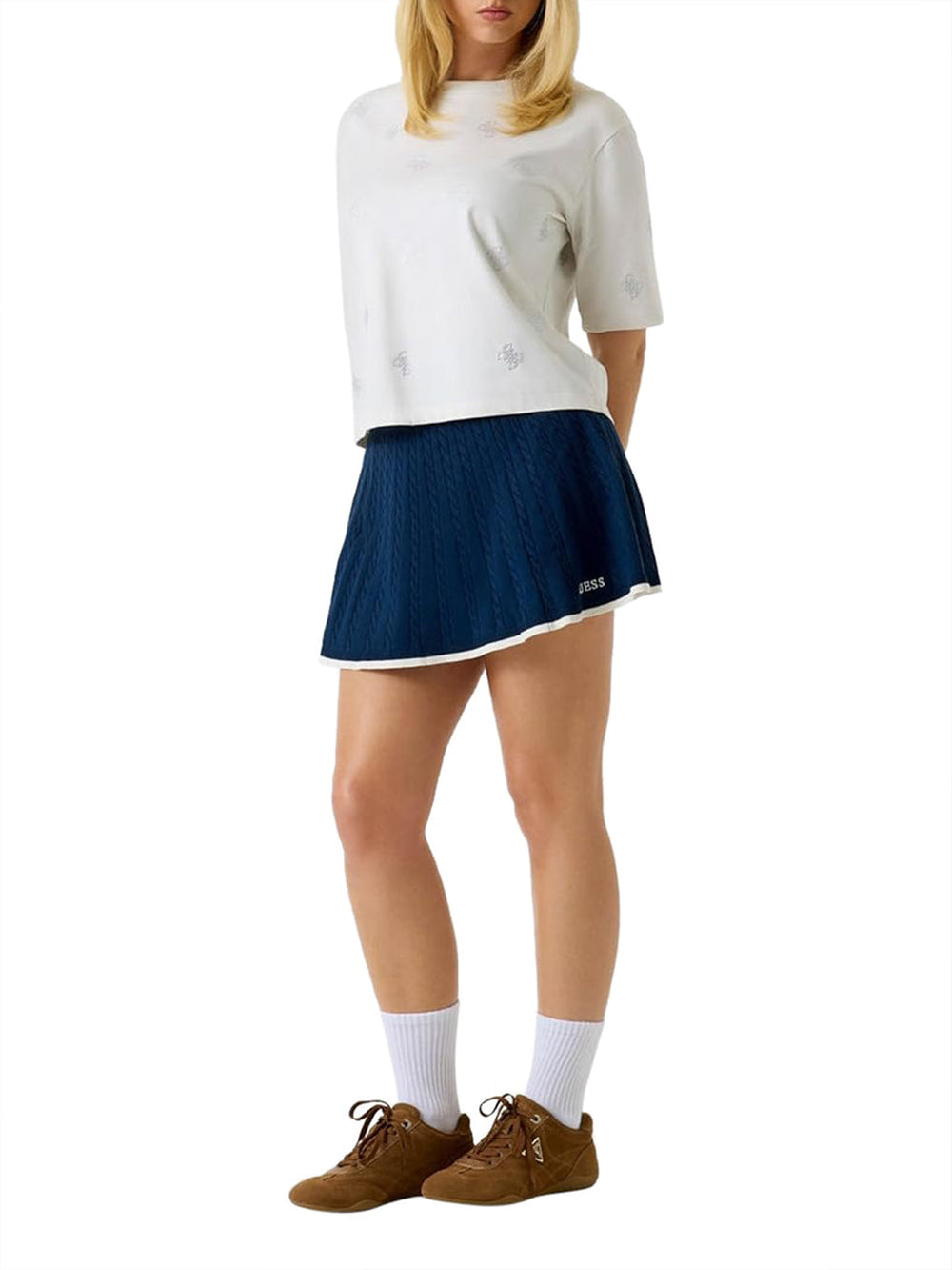 GUESS ATHLEISURE 2 USCITA T-Shirt Guess Silvy 4G Ss Cn - Bianco