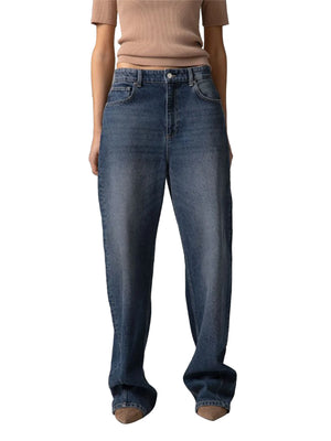 Gaelle Paris Jeans Gaelle Paris Con Salpa Logata Sul Retro Denim