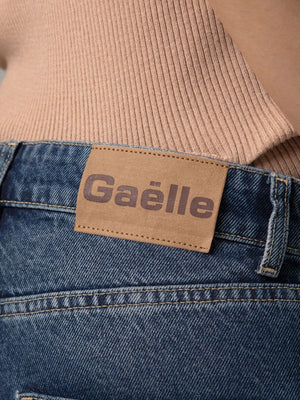 Gaelle Paris Jeans Gaelle Paris Con Salpa Logata Sul Retro Denim