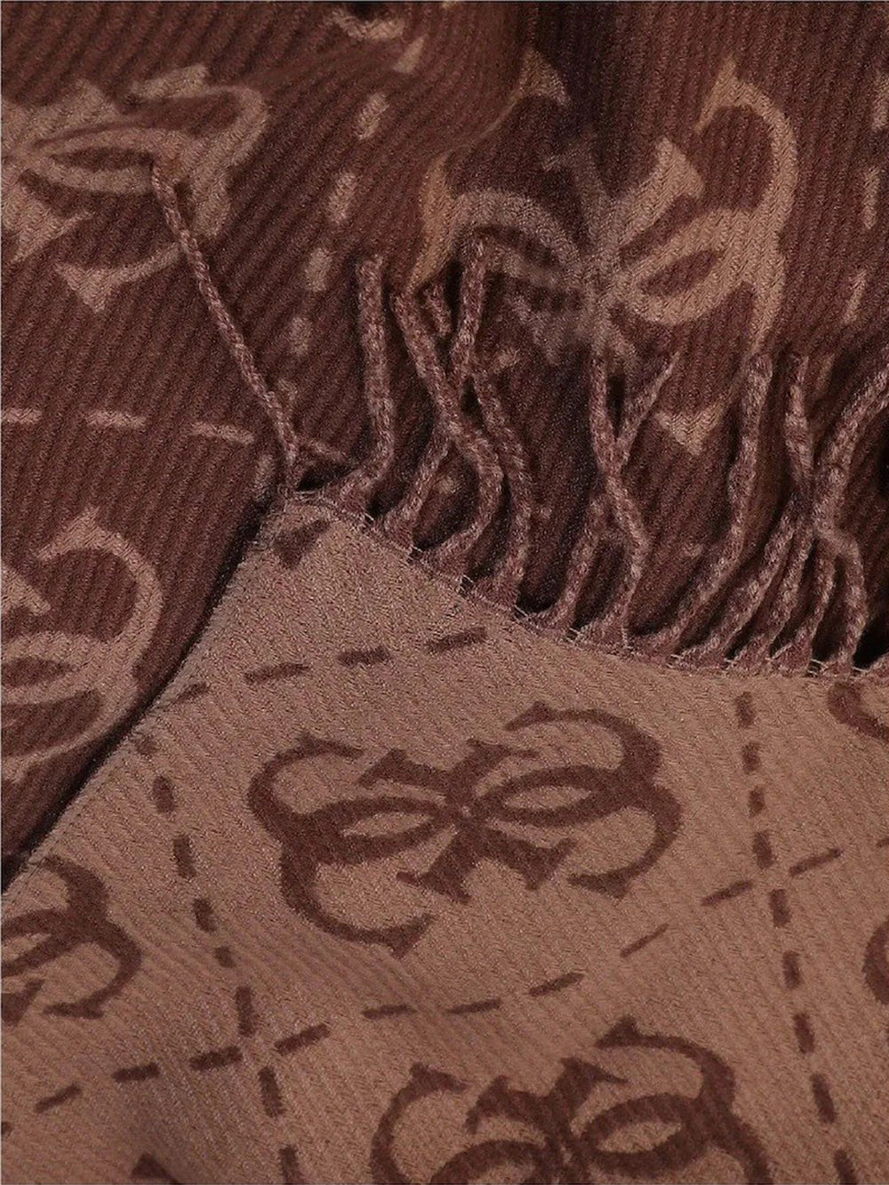 GUESS 2 USCITA Sciarpa Nolana 4G Logo Guess - Marrone